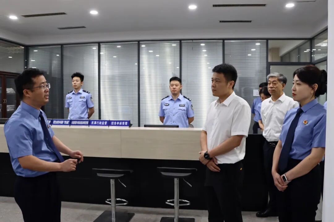 平安街4号 | 区委常委、政法委书记王泽深入区检察院调研 聚焦品牌建设与检察履职成效